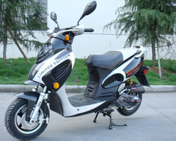Roketa MC-07B 50cc (BAHAMA-50) Scooter, 4-Stroke, Air Cooled, Eletric/kick Start - Black