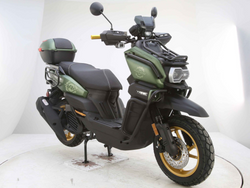 New Vitacci TANK X200 Pro Carboretor 168cc GY6 Scooter with Bluetooth & Rear Basket