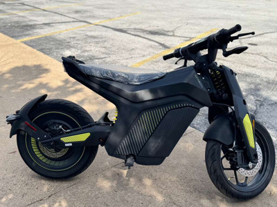 Display Model NAXEON I AM. Pro Electric Motorcycle - High-Performance Urban Ride - FULLY ASSEMBLED AND TESTED