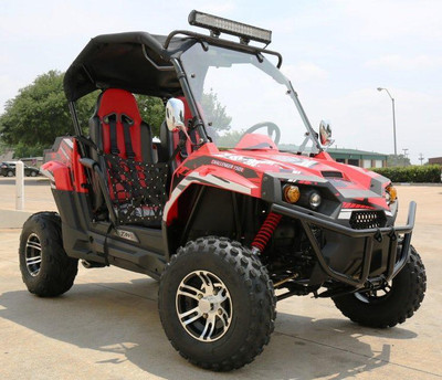 Trailmaster Challenger 300EX EFI UTV / side-by-side All the extras, Push Bar, Wind Shield, Light Bar, Chrome rims, Independent Rear Axels