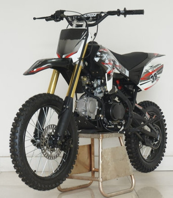 RPS XMOTO 125CC DELUXE Manual Dirt Bike With Twin Tube Cradle Perimeter