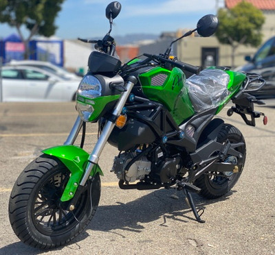 Amigo MORRO 125cc, Manual Transmission, Gas Moped Scooter - Green