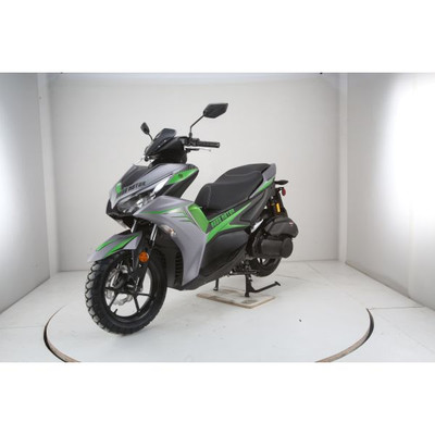 Dongfang Boss Motor 200CC Scooter, CVT Transmission, Push Start, Anti-Theft Alarm, 4-Stroke