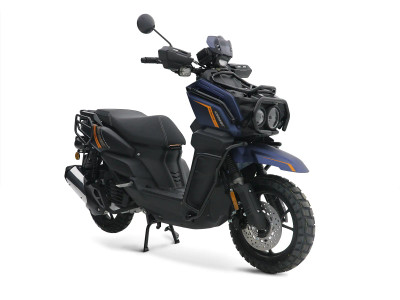 EGL MARAUDER 200 Scooter  200cc CVT, Disc Brakes, 13” Wheels