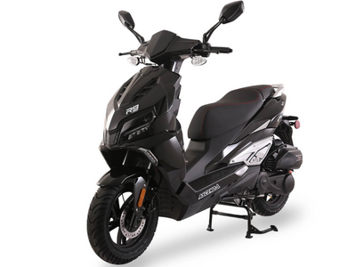New IceBear PMZ200-R9 EFI Scooter – 12" Alloy Wheels, LED Lights, Digital Speedometer
