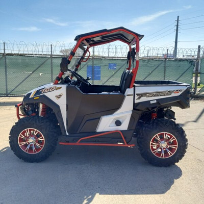 Display Model Massimo T-Boss 750 EPS White 2023 | Demo UTV, 11 Miles