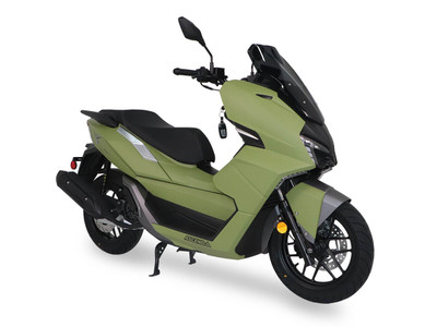 Ice Bear VLAD PMZ200-V 200cc EFI GY6 Scooter  14"/13" Wheels, CBS Brakes, LED Lights