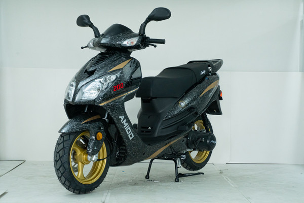 Amigo Phenom 200cc Scooter, 4 stroke, Electric and kick start - Fully Assembled And Tested