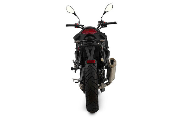 VITACCI-MATIAS-250