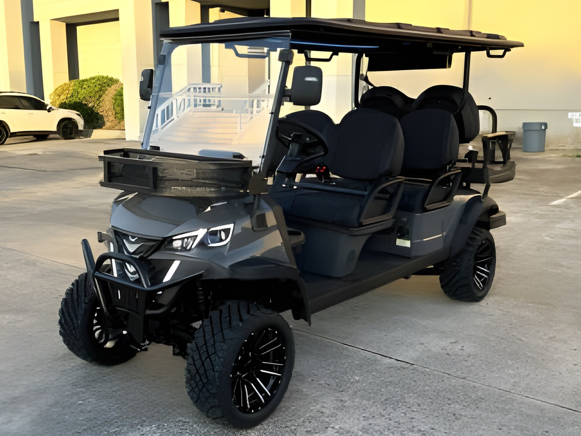 TBM X6-SEATER GOLF CART WITH 5KW LITHIUM BATTERY