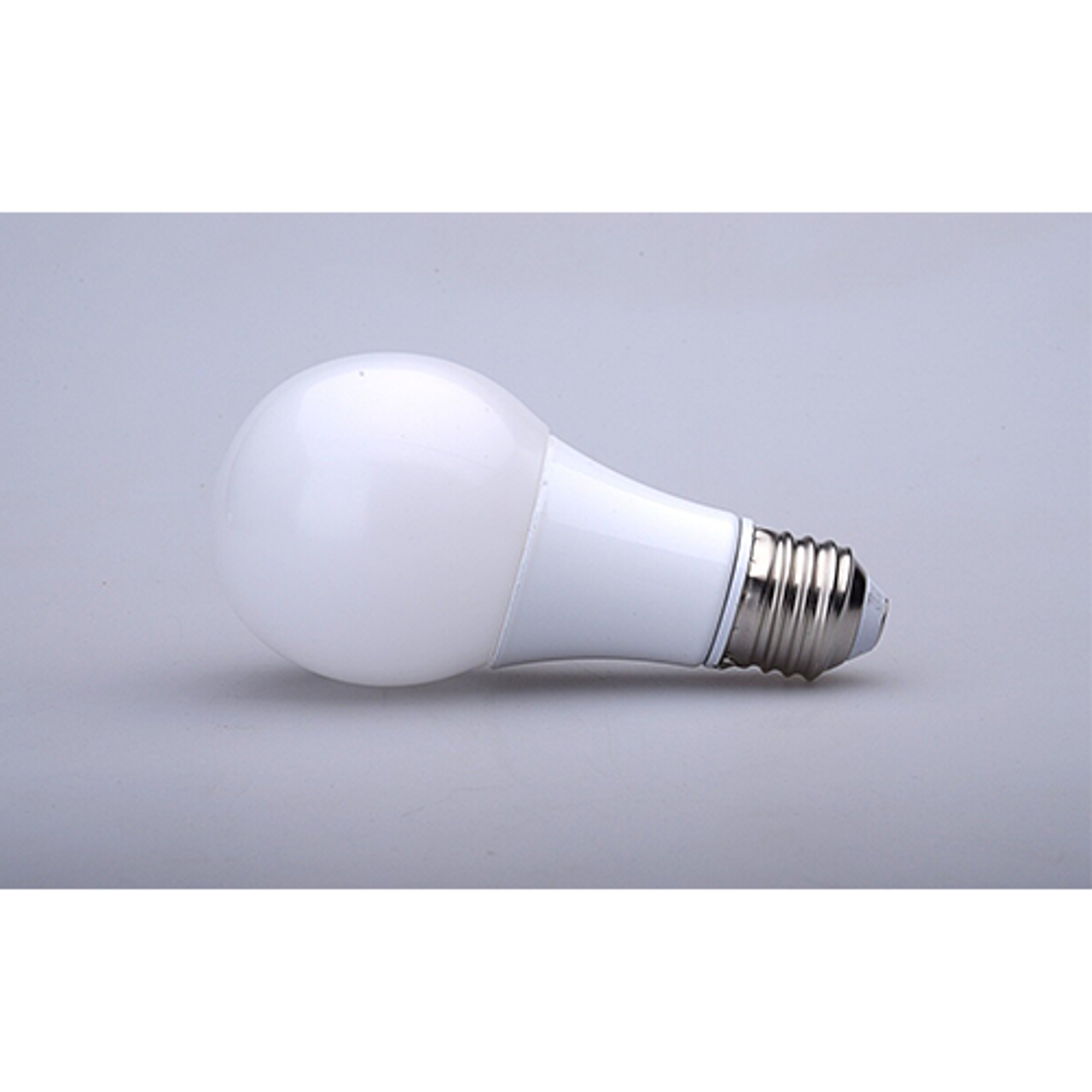A19 LED Light Bulb, 9 Watt, 800 Lumens, 2700K