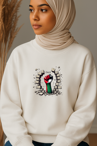 Ummah Trends Free Palestine Print Sweatshirt