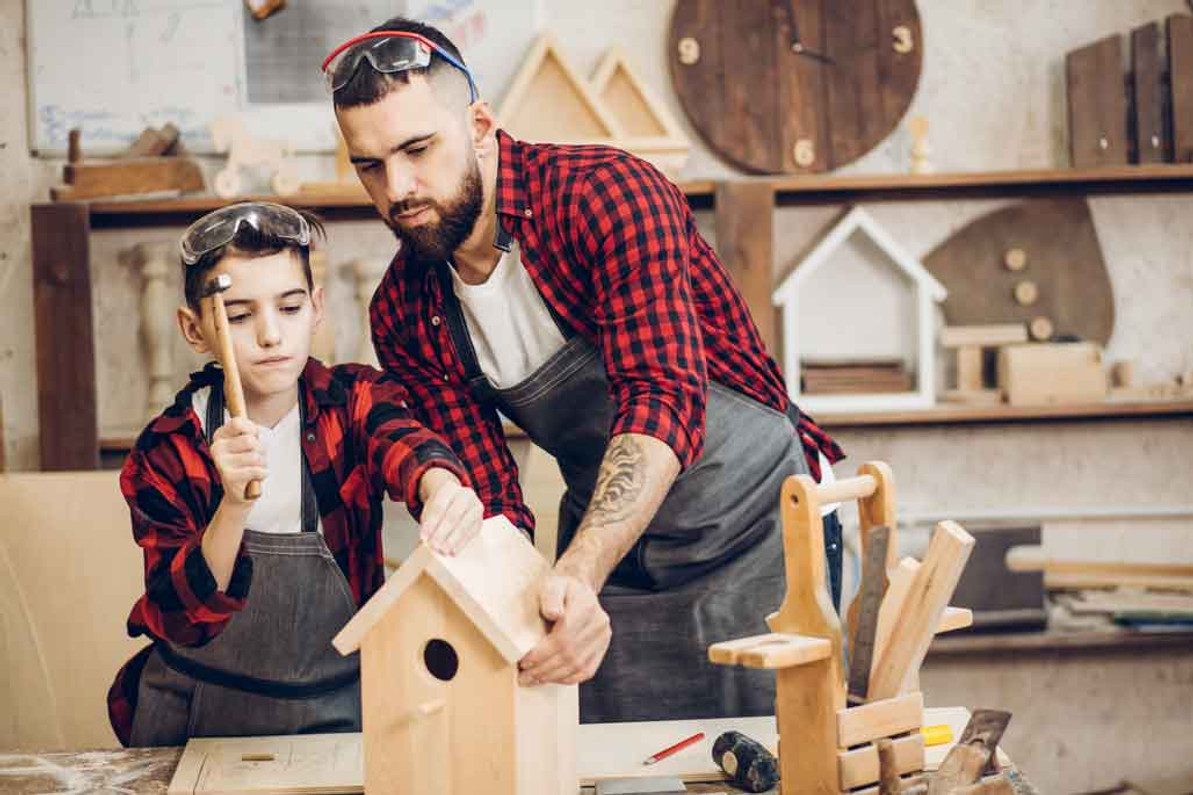 5 Easy Wood Projects for Beginner Woodworkers