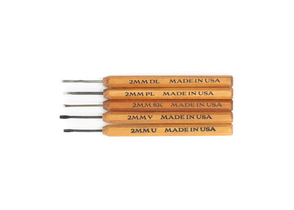 Dockyard Micro 2mm Carving 5 Pc Set futures sharp blades and cherry octagon handles.