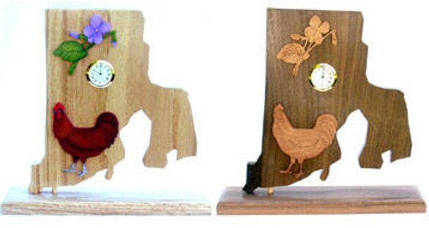 There are two different views on what your cutouts can look like when building the Rhode Island Scroll Saw Clock Pattern.