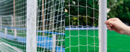 Voetbaldoel weer strak in de lak door de Südwest All-Grund Spray 