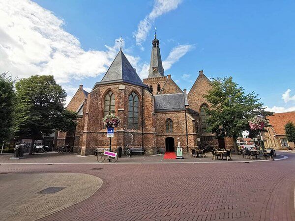 Schilderwerk en woningen in Barneveld