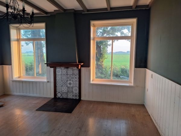 Woonkamer donkere muren