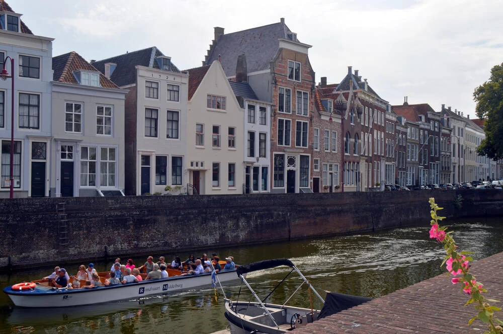Het historische centrum van Middelburg met uitzicht op de Lange Jan