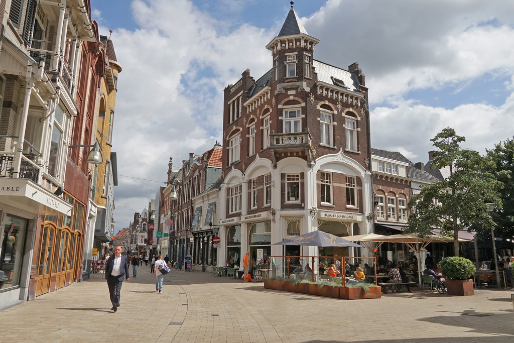 Uitzicht of pand in Tilburg