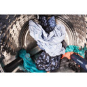 Maytag® Smart Pet Pro Front Load Washer - 5.8 CU. FT. (I.E.C.) MFW7020RU Maytag® Smart Pet Pro Front Load Washer - 5.8 CU. FT. (I.E.C.) MFW7020RU