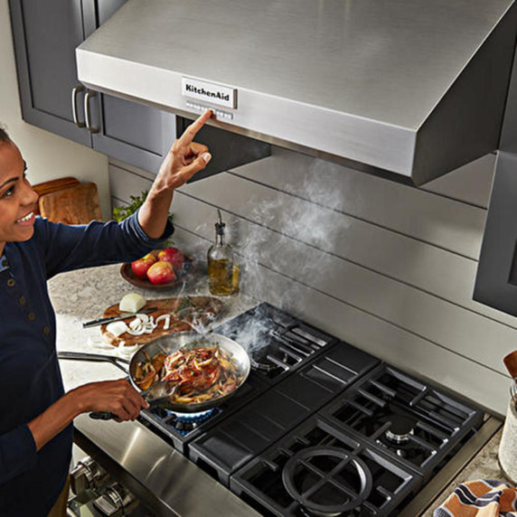 Kitchenaid® 30" 585 CFM Motor Class Commercial-Style Under-Cabinet Range Hood System KVUC600KSS
