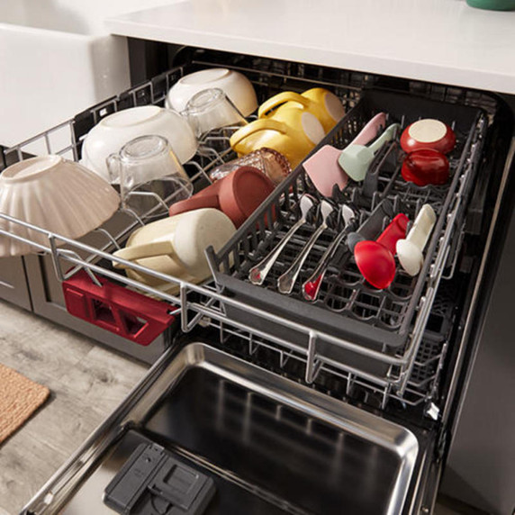 Kitchenaid® Third Level Jet Rack Dishwasher with 40+ Total Wash Jets, 41 dBA KDFS324SPS
