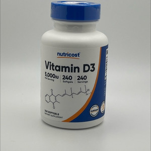Vitamina D3 5000 UI | Nutricost | 240 capsulas