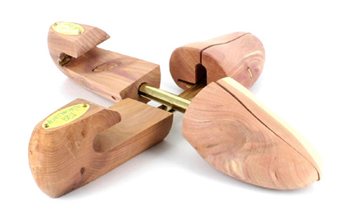 Wood Shoe Tree (Cedar)