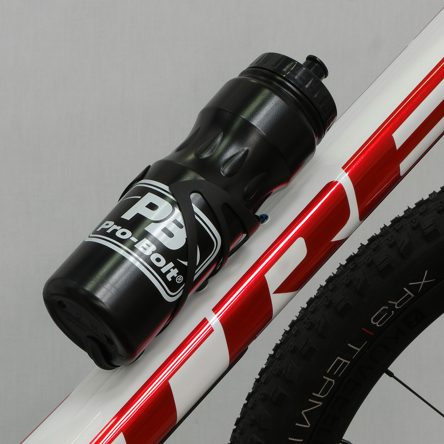 Pro-Bolt Water Bottle Push-Pull Cap 750ml Black | Pro-Bolt