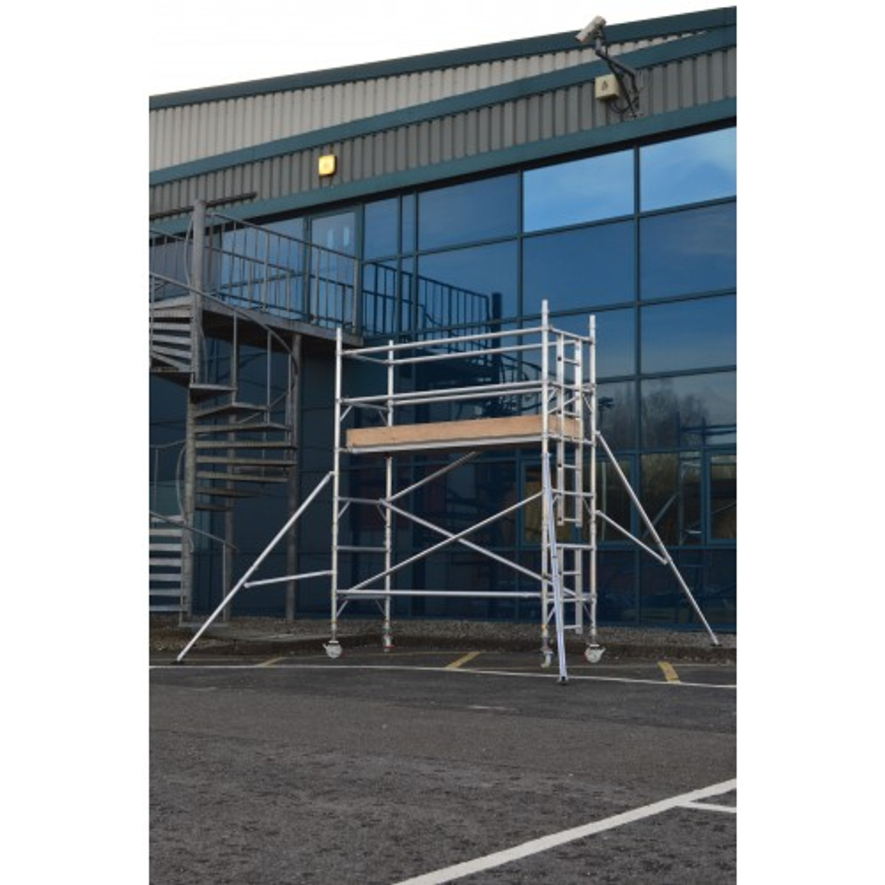 HiLyte 500 2.5 Single Width Aluminium Scaffold Tower - Ladders.co.uk