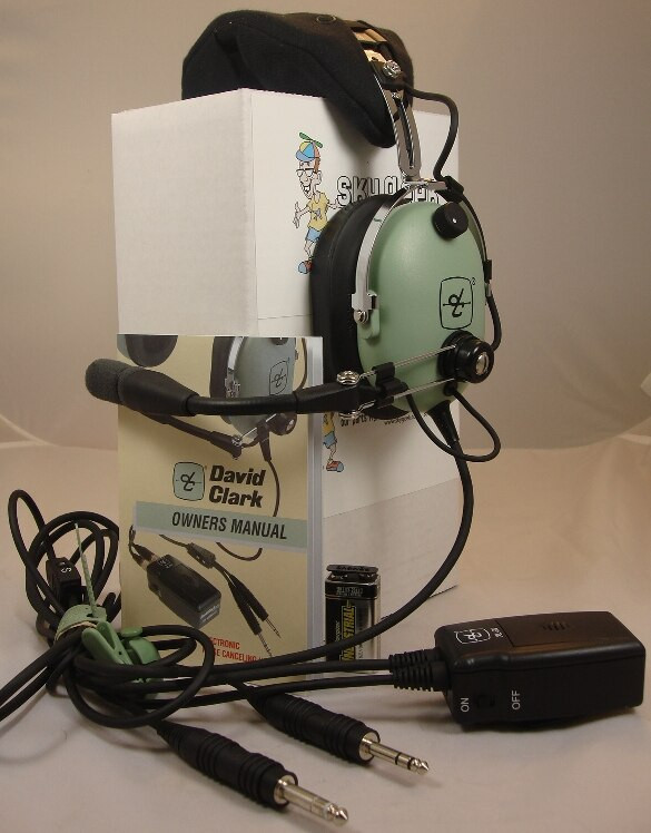 David Clark 40411G-06 Model H10-13X Portable Hardwired Battery Powered Electronic Noise-Cancelling Aircraft Headset