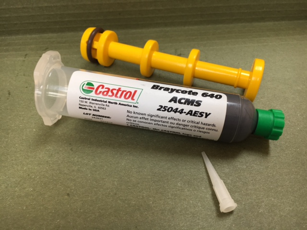 Castrol® Braycote™ 640 ACMS Heavy-Duty LOX Compatible Perfluoroether Grease - 2 oz Syringe