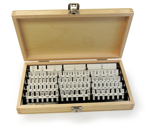 RY 88. AA Gage Block Set