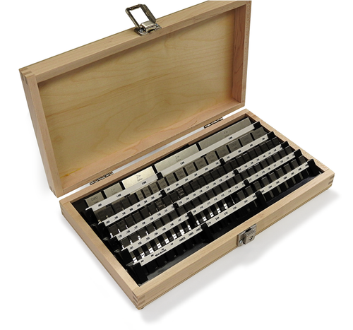 RC 81. A1 croblox® Gage Block Set