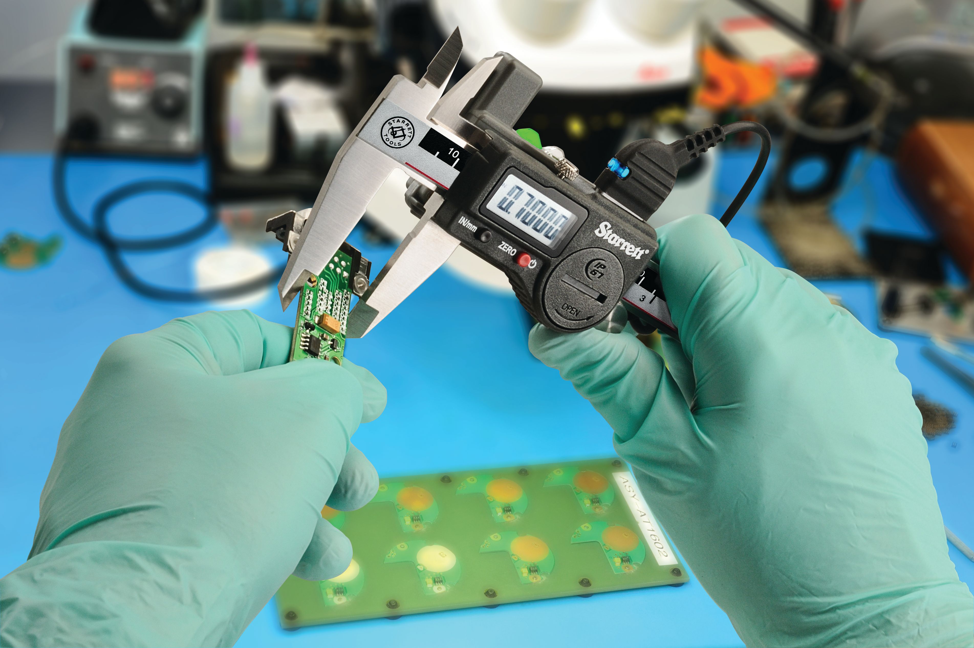 798B-6/150 Electronic Caliper with SLC