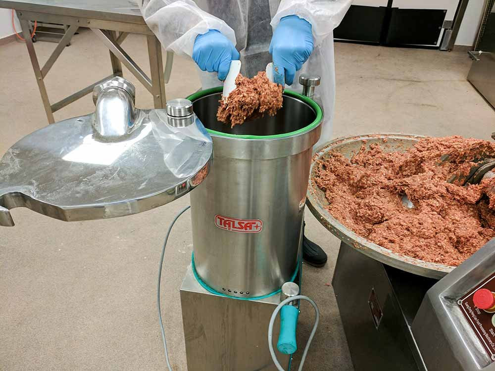 26 LB Hydraulic Sausage Stuffer Walton's