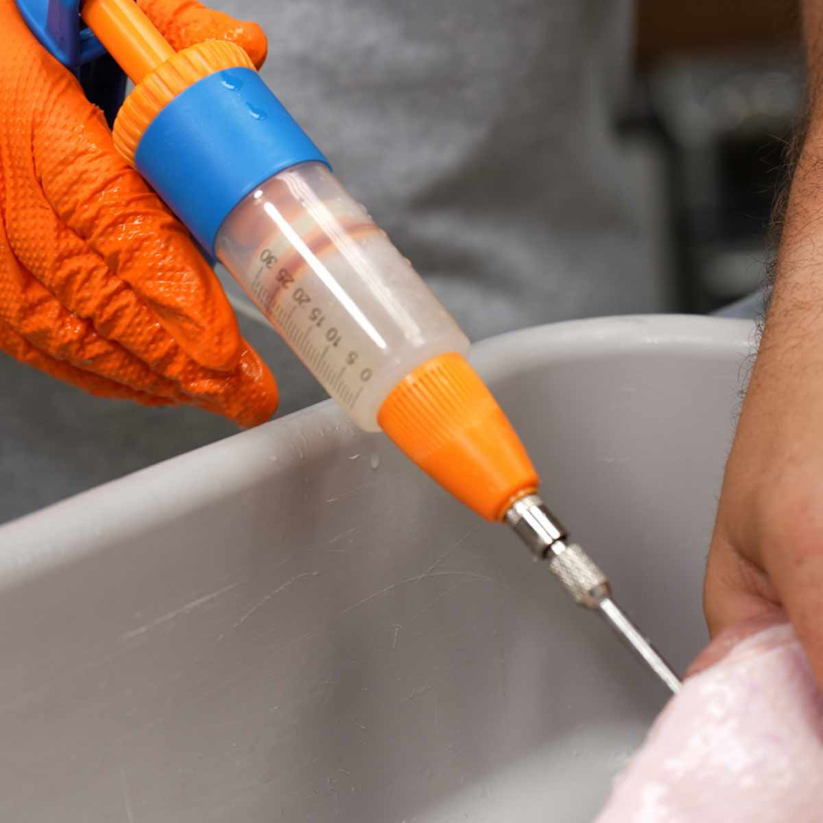 Marinade Injector (4 oz) - Walton's