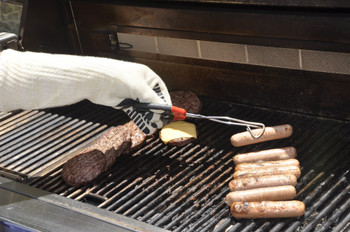 Eurow Heat and Flame Resistant Silicone Oven Glove in use