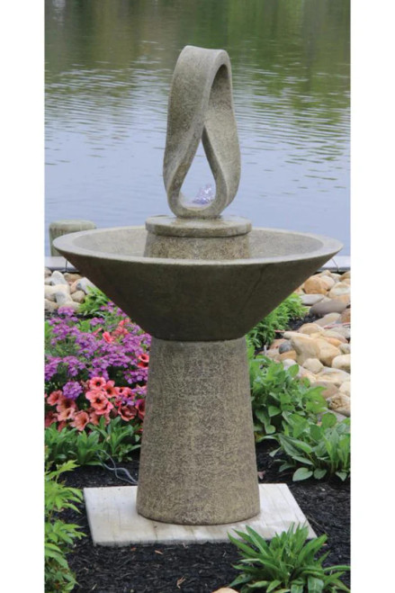 52" Garden Eternal Loop Ftn - 3834