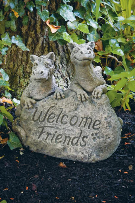 Welcome Friends Dragons - 5056
