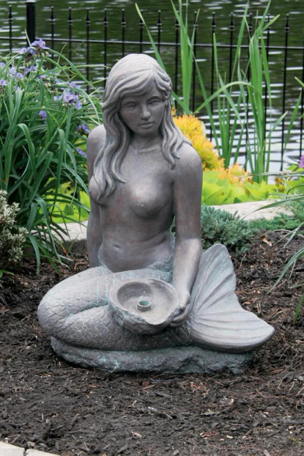 30" Sitting Mermaid - Plumbed - 7841
