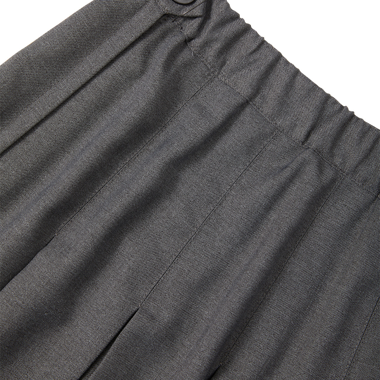 Box Pleat Skirt [NY641-505E-99-CHARCOAL]