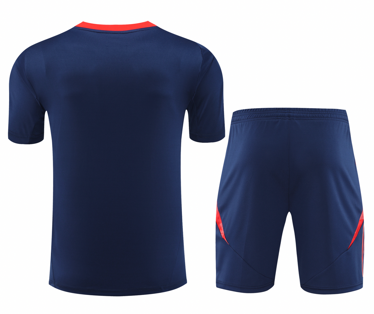 Manchester United 24/25 Men's Navy Training Shirt