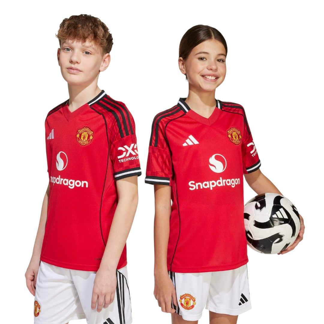 Manchester United 25/26 Kid's Home Mini-Kit
