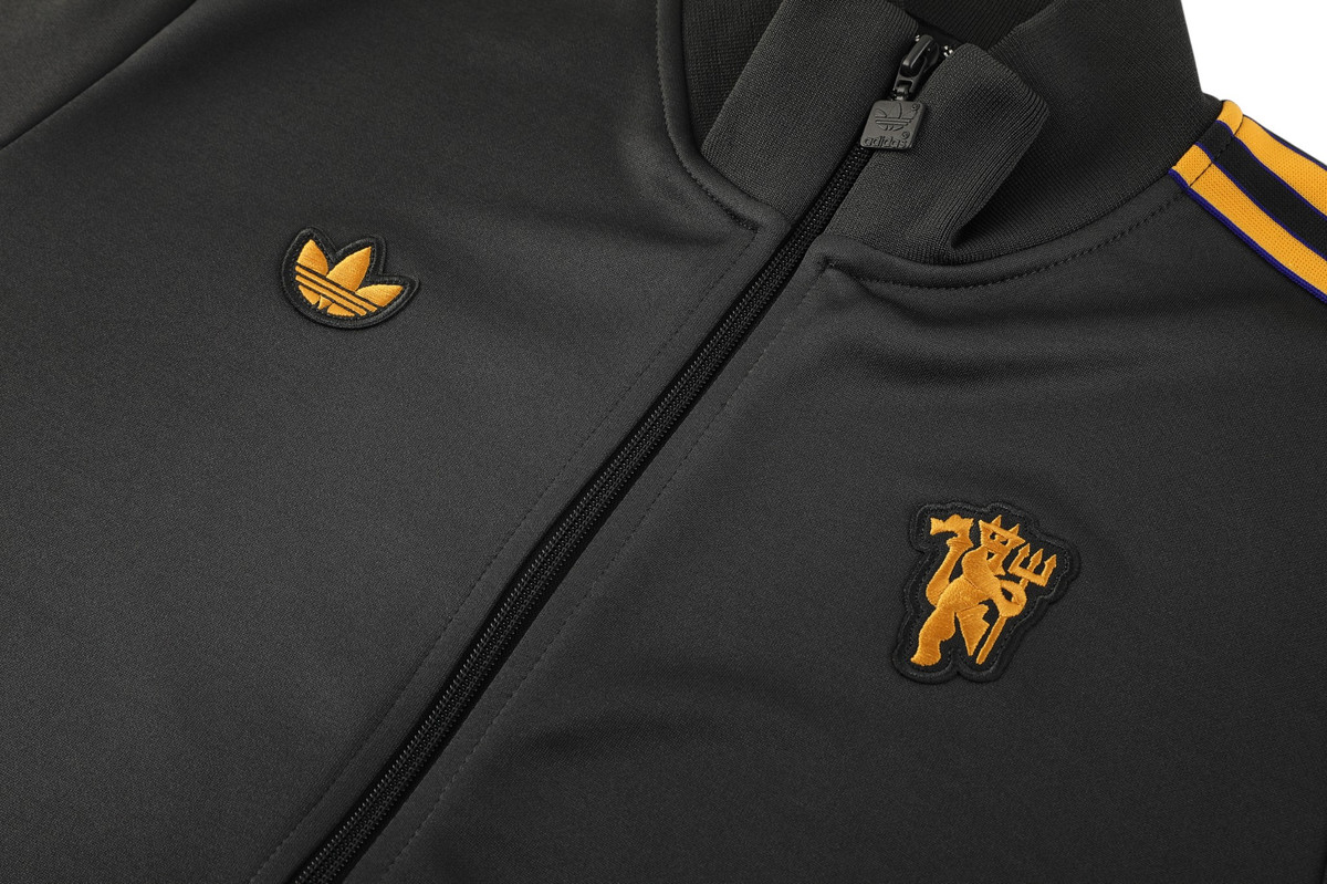 Manchester United 25/26 Men's Terrace Icons Jacket