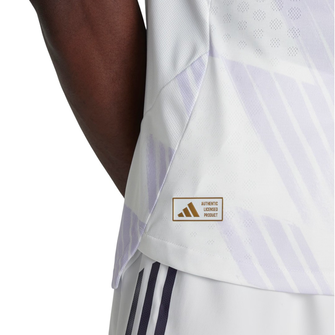 B.FERNANDES #8 Manchester United 25/26 Authentic Men's Away Shirt - PL Font