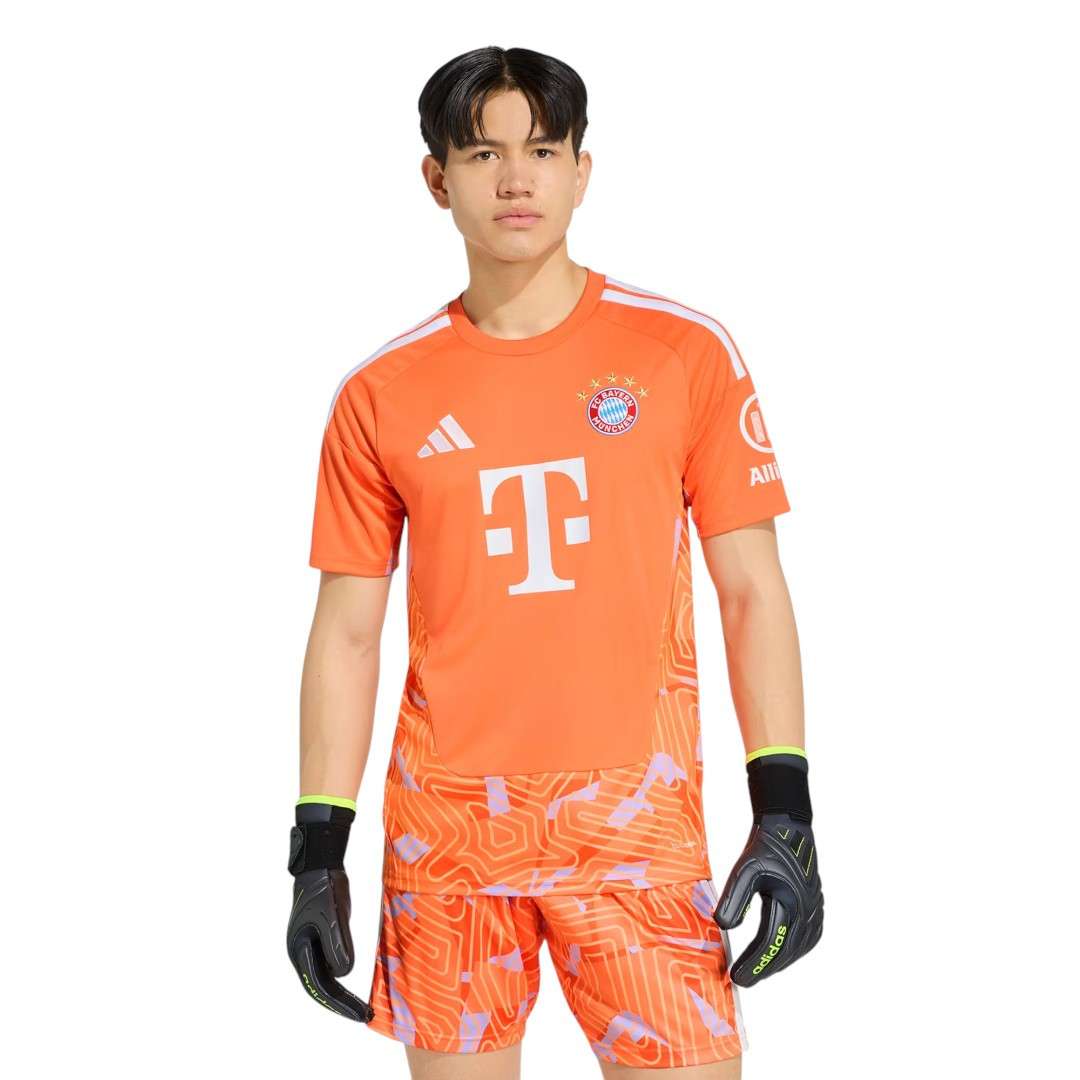 Bayern Munich 26/27 Men's Orange Goalkeeper  Shirt