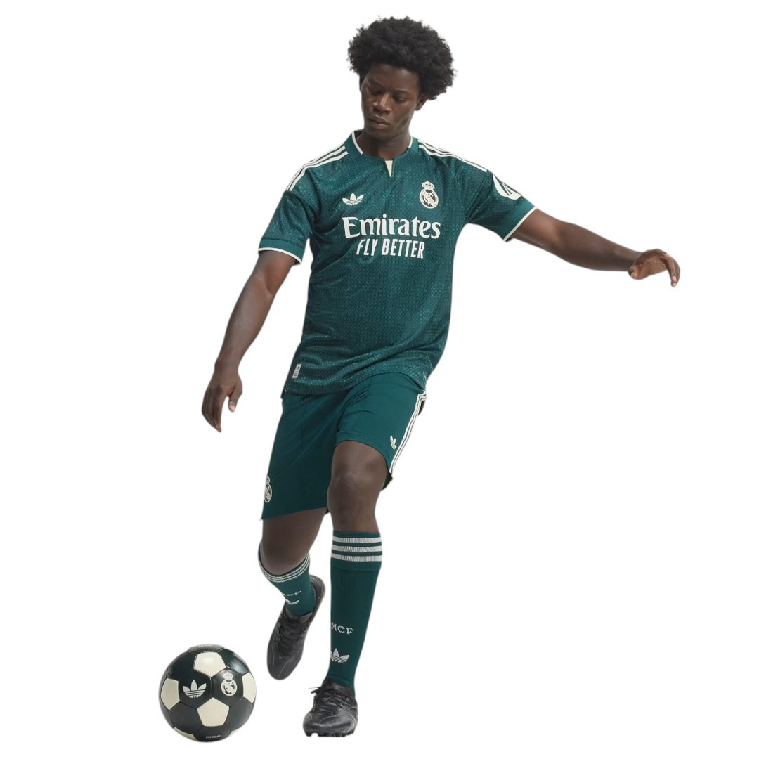Real Madrid 26/27 Authentic Men's Away Shirt