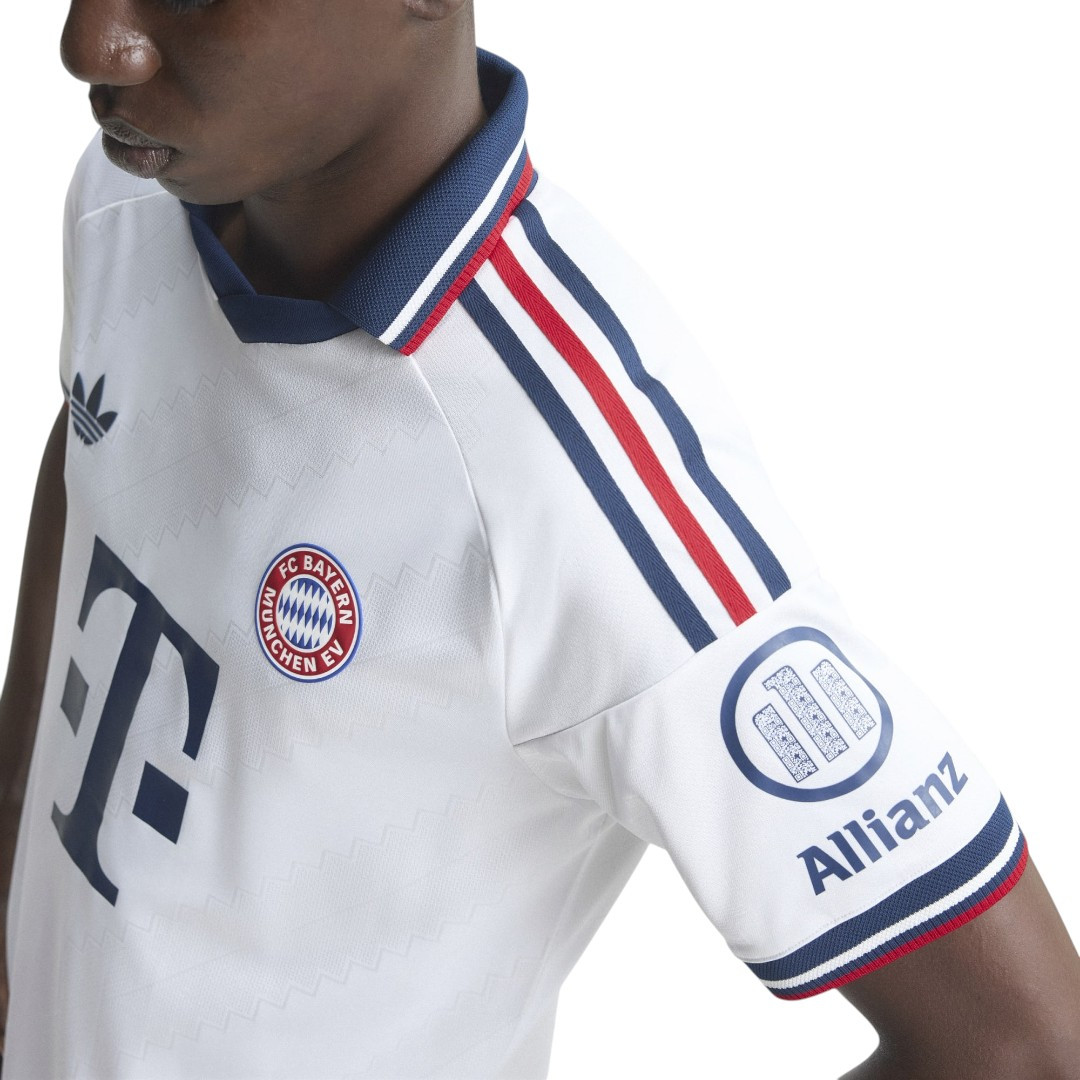 Bayern Munich 26/27 Authentic Men's Away Shirt